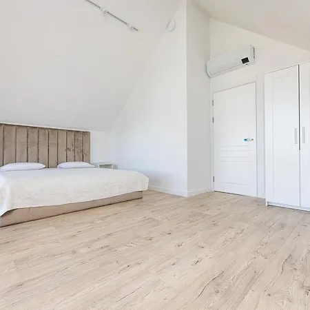 Sea House 2n